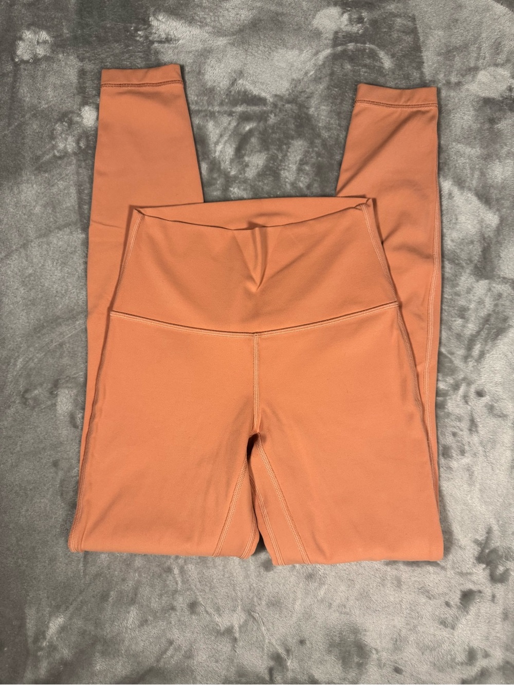 Peach Lululemon leggings